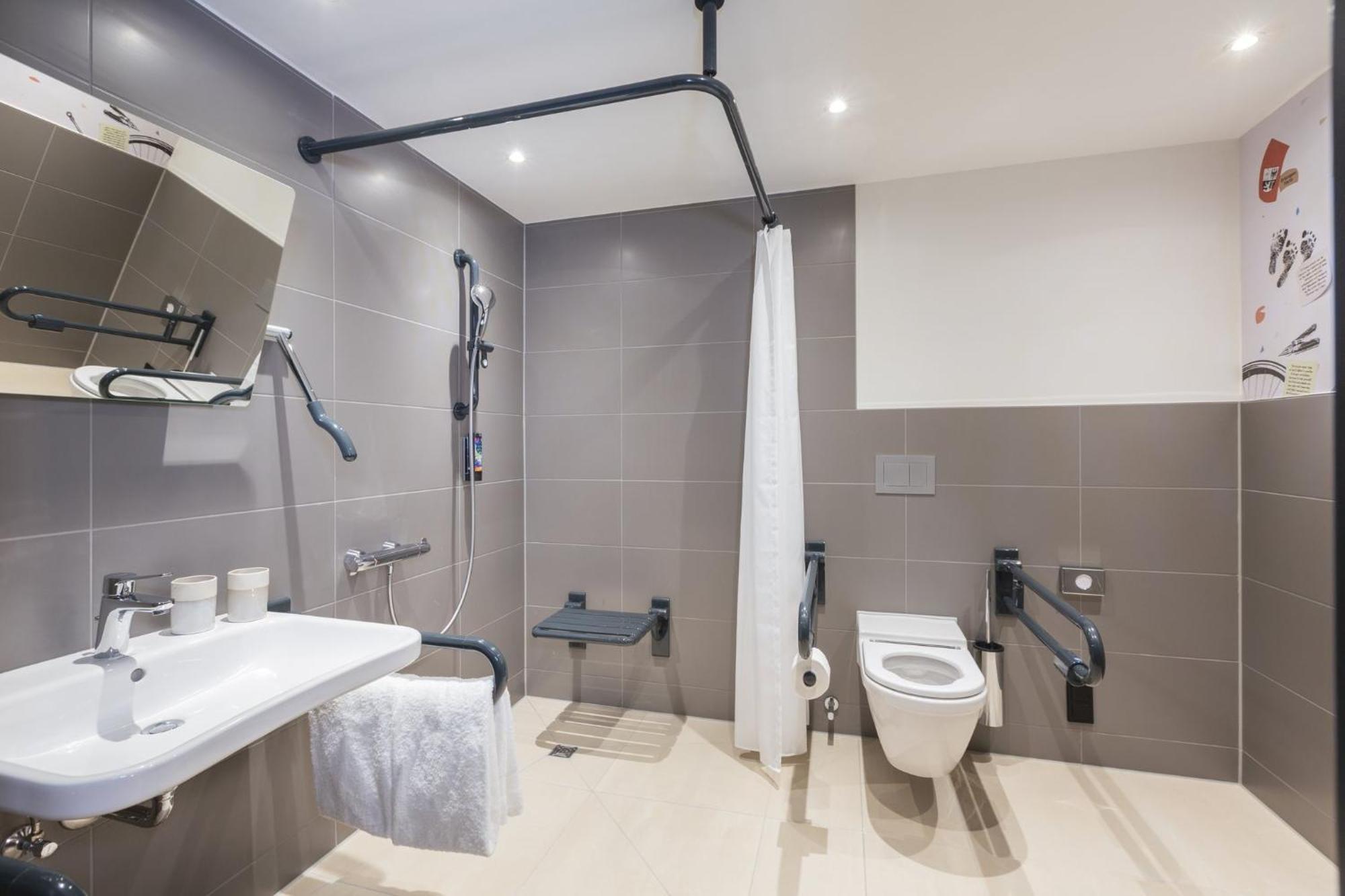 Holiday Inn - The Niu, Cure Erlangen By Ihg Extérieur photo